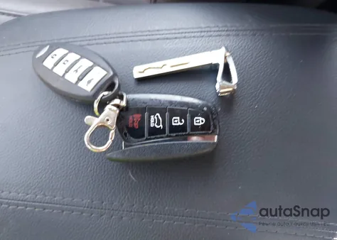 2017 Hyundai Santa Fe Sport 2.4L from USA, damaged, VIN 5NMZU3LBXHH017197